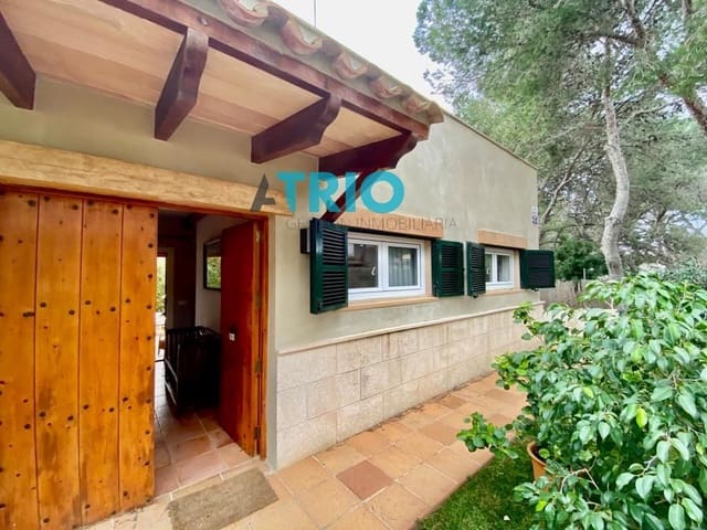 3 soverom Villa til salgs i Colonia de Sant Jordi, Ses Salines med svømmebasseng garasje - € 1 000 000 (Ref: 7664729)