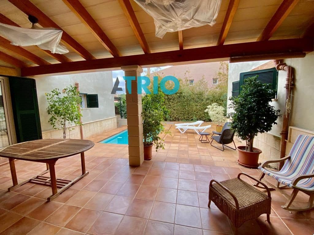 3 soverom Villa til salgs i Ses Salines med svømmebasseng garasje - € 1 000 000 (Ref: 7664729)