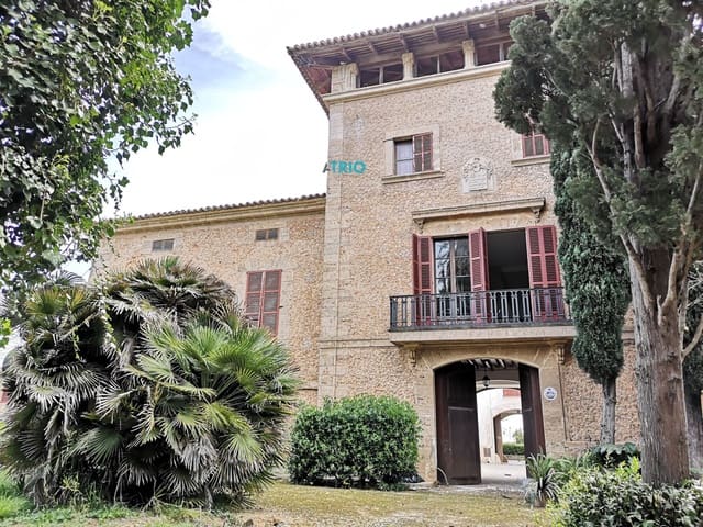 15 sypialnia Willa na sprzedaż w Establiments, Palma de Mallorca z basenem garażem - 6 900 000 € (Ref: 7664730)