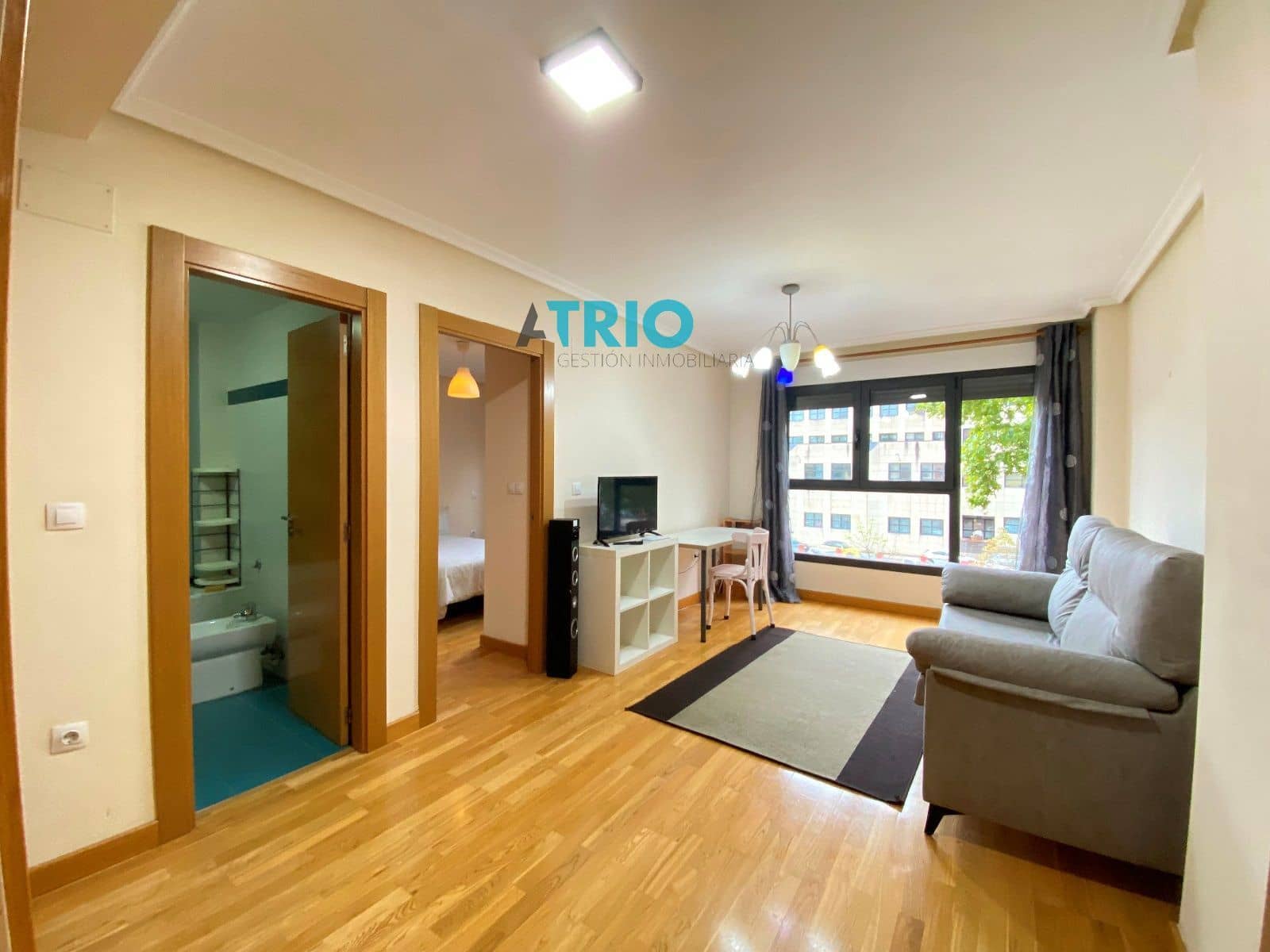 1 bedroom Flat for rent in Burgos city with garage - € 660 (Ref: 7866388)