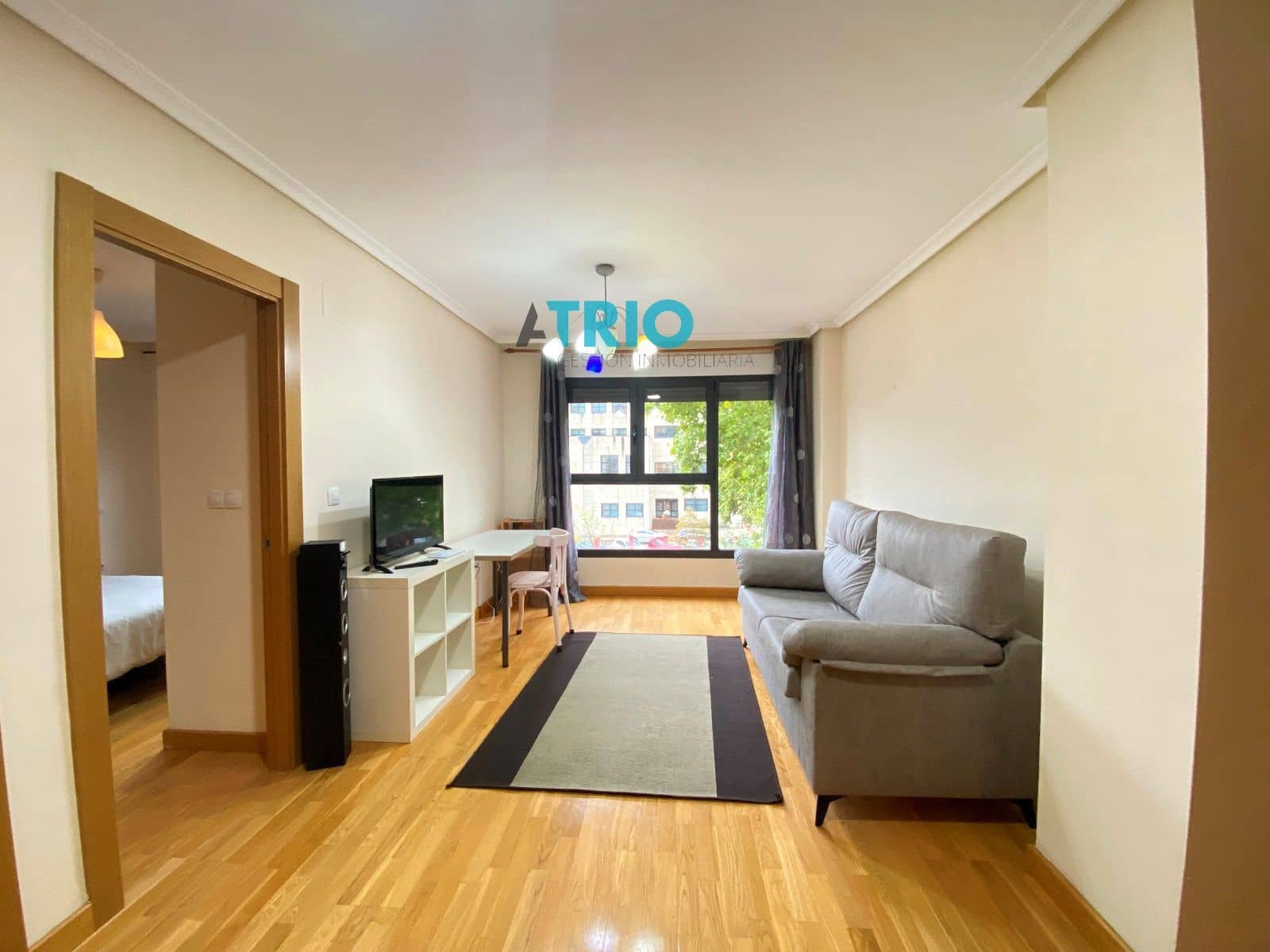 1 bedroom Flat for rent in Burgos city with garage - € 660 (Ref: 7866388)