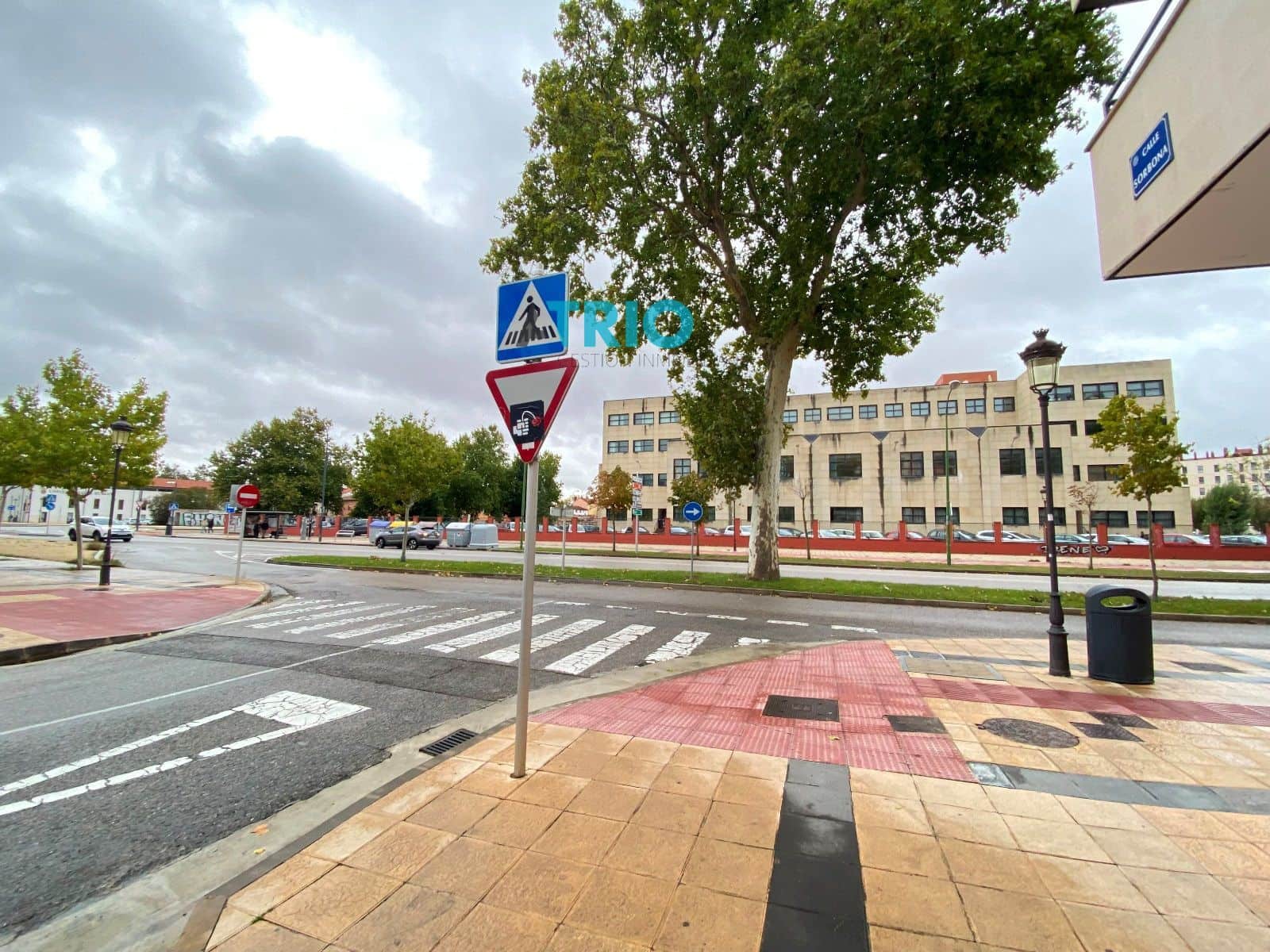 1 bedroom Flat for rent in Burgos city with garage - € 660 (Ref: 7866388)