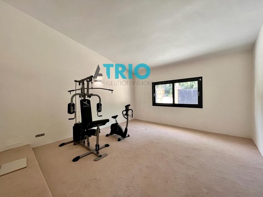 Chalet de 8 habitaciones en Son Vida en alquiler con piscina garaje - 11.000 € (Ref: 7894309)