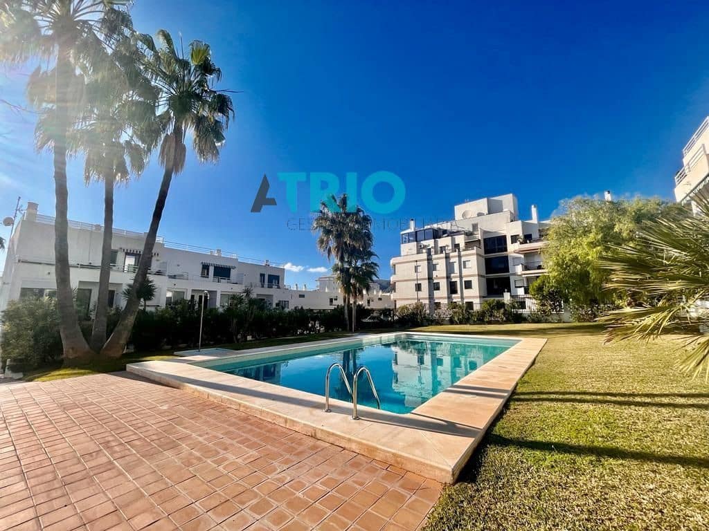 1 Zimmer Penthouse zu vermieten in Palma de Mallorca mit Pool - 1.300 € (Ref: 7942523)