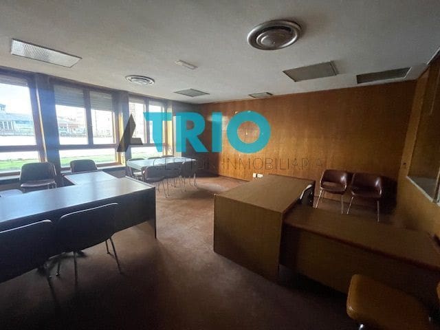 Büro zu vermieten in Burgos Stadt - 1.000 € (Ref: 7996889)