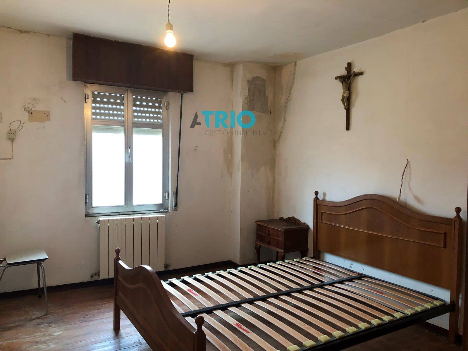 4 soveværelse Villa til salg i Villadiego med garage - € 50.000 (Ref: 8026941)