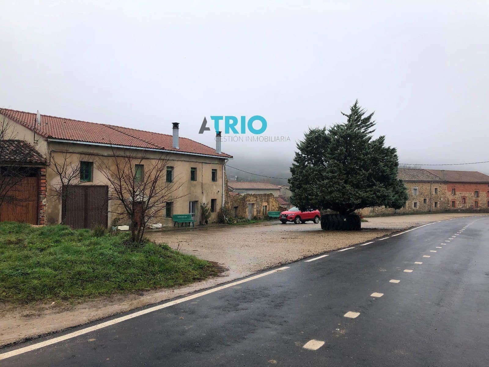 4 soveværelse Villa til salg i Villadiego med garage - € 50.000 (Ref: 8026941)