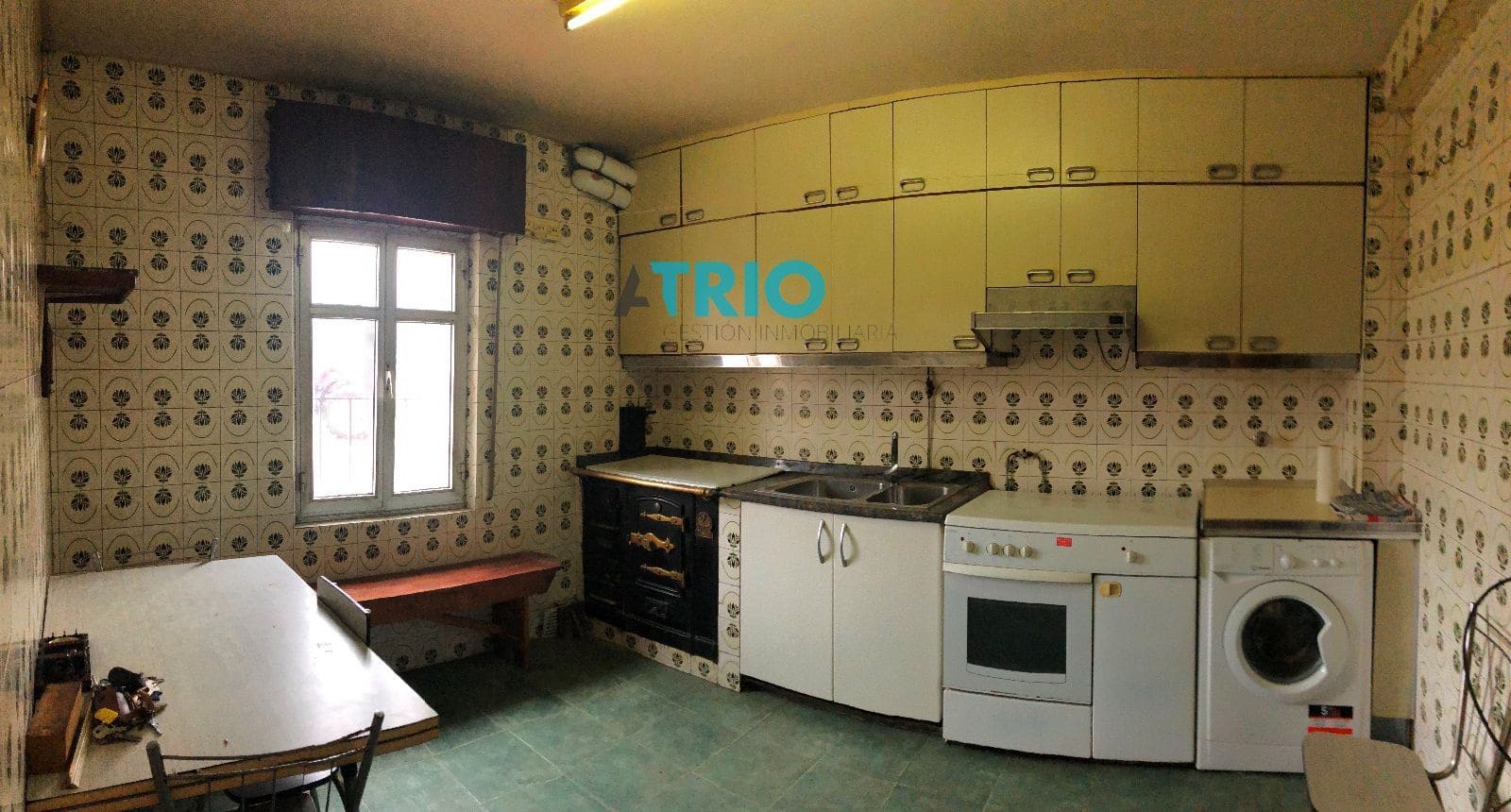 4 soveværelse Villa til salg i Villadiego med garage - € 50.000 (Ref: 8026941)