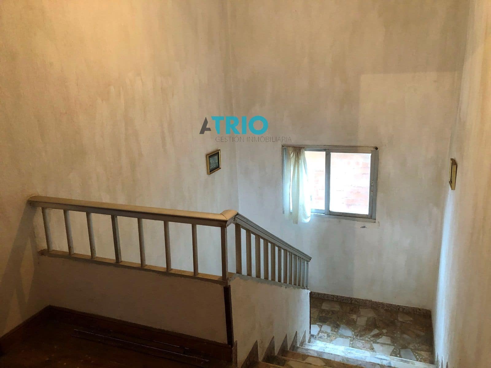 4 soveværelse Villa til salg i Villadiego med garage - € 50.000 (Ref: 8026941)