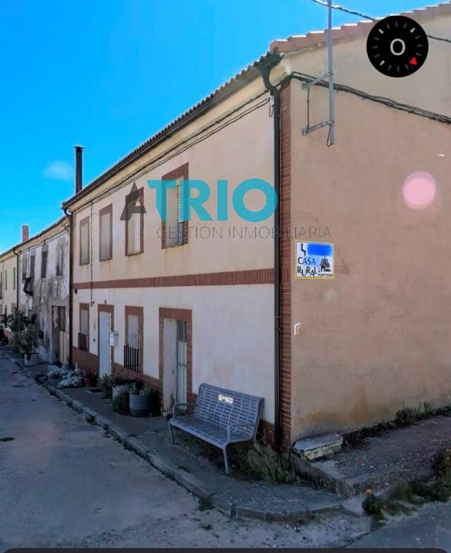 4 soveværelse Villa til salg i Villadiego med garage - € 50.000 (Ref: 8026941)