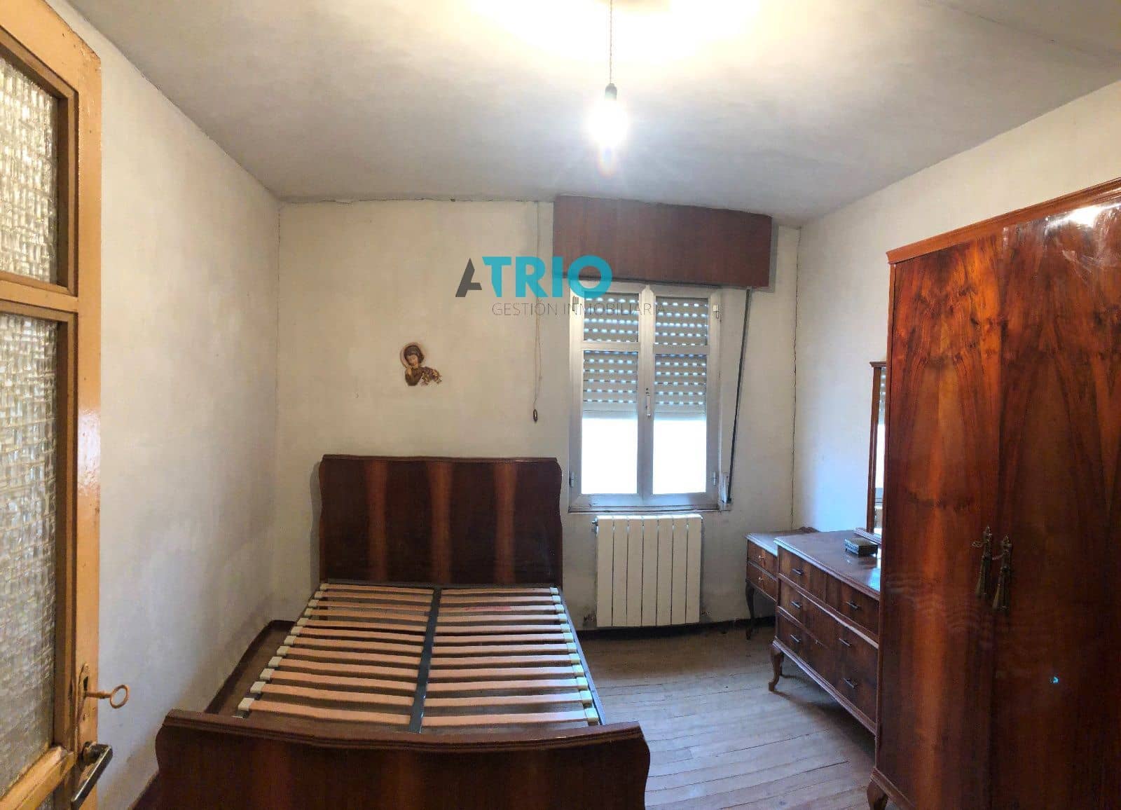 4 soveværelse Villa til salg i Villadiego med garage - € 50.000 (Ref: 8026941)