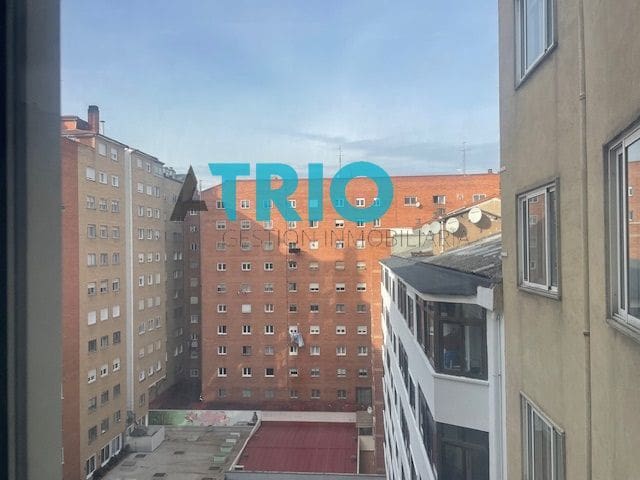 Kontor til leje i Burgos by - € 600 (Ref: 8060983)