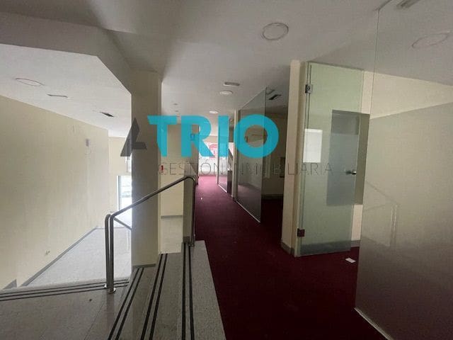 Erhverv til leje i Burgos by - € 1.990 (Ref: 8133619)