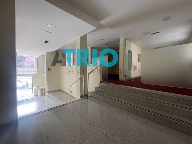 Commercial for rent in Burgos city - € 1,990 (Ref: 8133619)