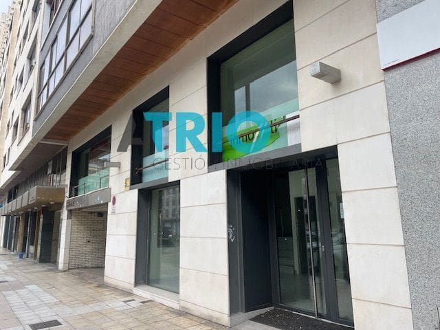 Erhverv til leje i Burgos by - € 1.990 (Ref: 8133619)