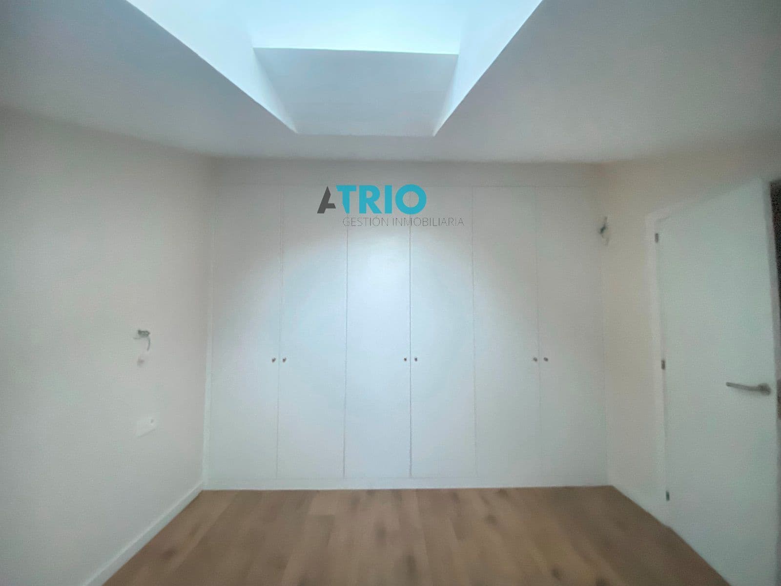 2 bedroom Flat for rent in Burgos city with garage - € 850 (Ref: 8201702)