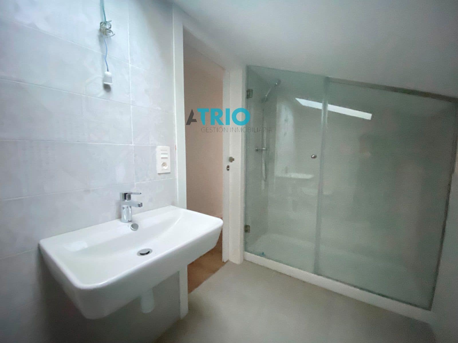 2 bedroom Flat for rent in Burgos city with garage - € 850 (Ref: 8201702)