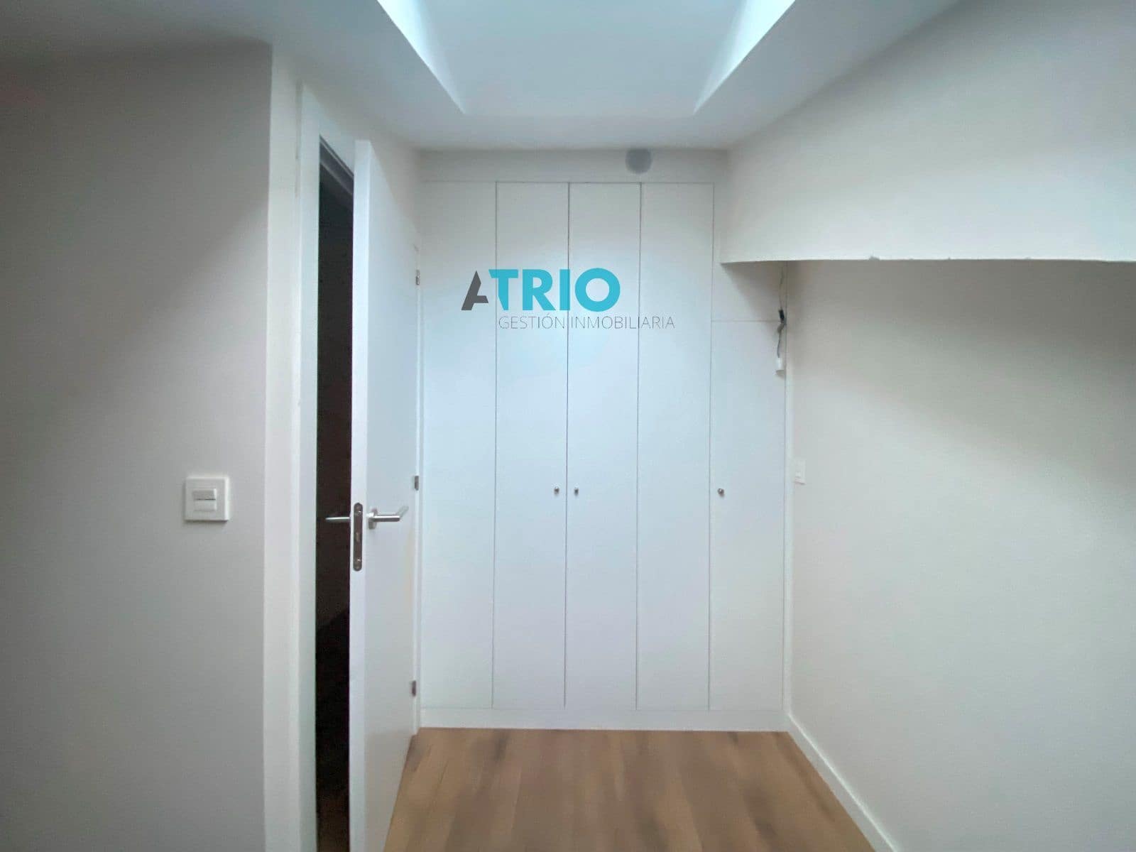 2 bedroom Flat for rent in Burgos city with garage - € 850 (Ref: 8201702)