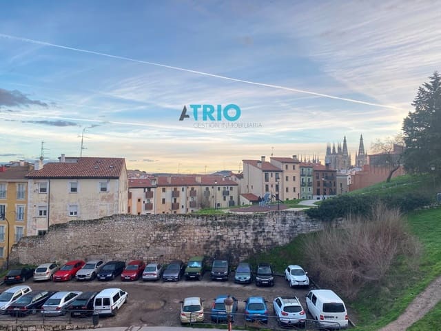 Appartement de 2 chambres à louer à Burgos ville avec garage - 850 € (Ref: 8201702)