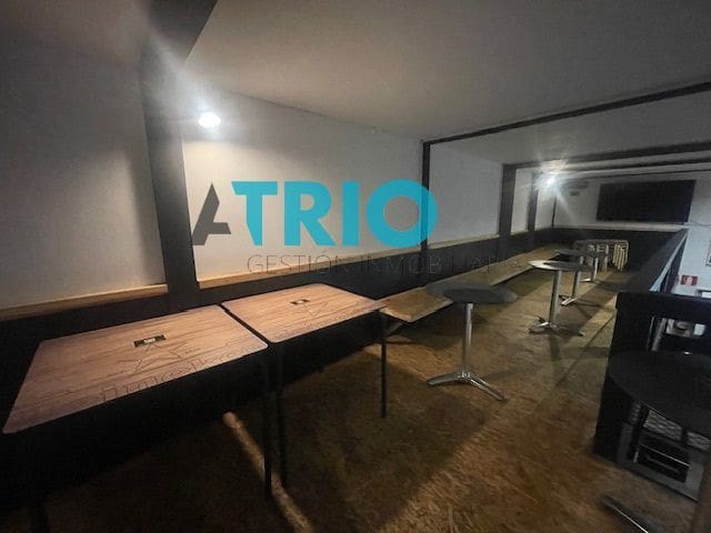 Erhverv til leje i Burgos by - € 900 (Ref: 8206618)