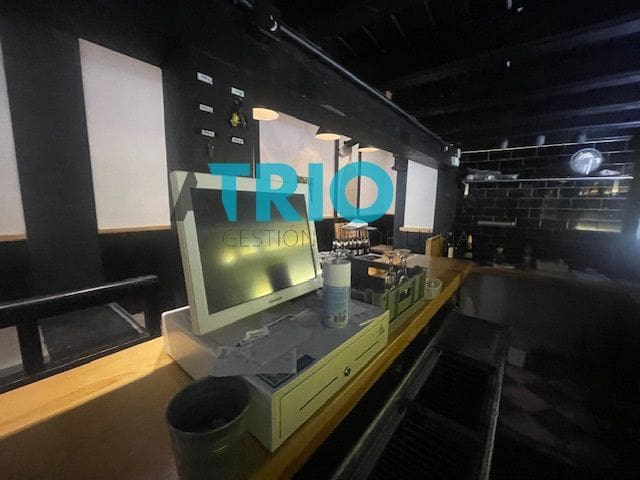 Erhverv til leje i Burgos by - € 900 (Ref: 8206618)