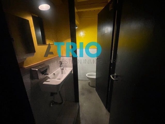 Erhverv til leje i Burgos by - € 900 (Ref: 8206618)