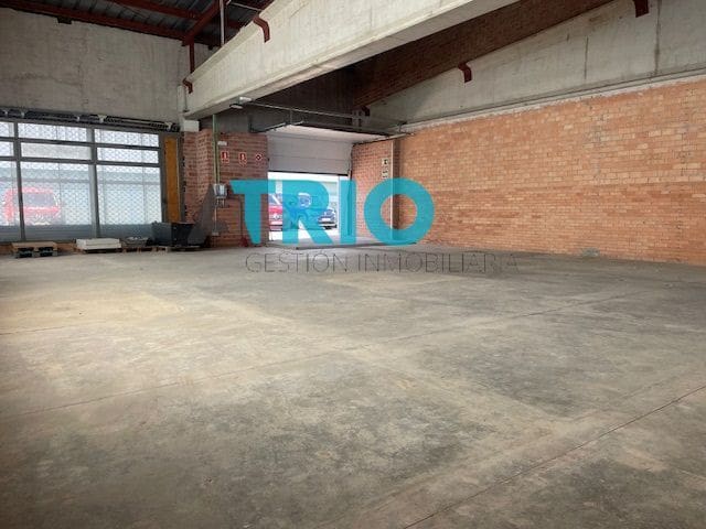 Commercial for rent in Burgos city with garage - € 700 (Ref: 8222485)