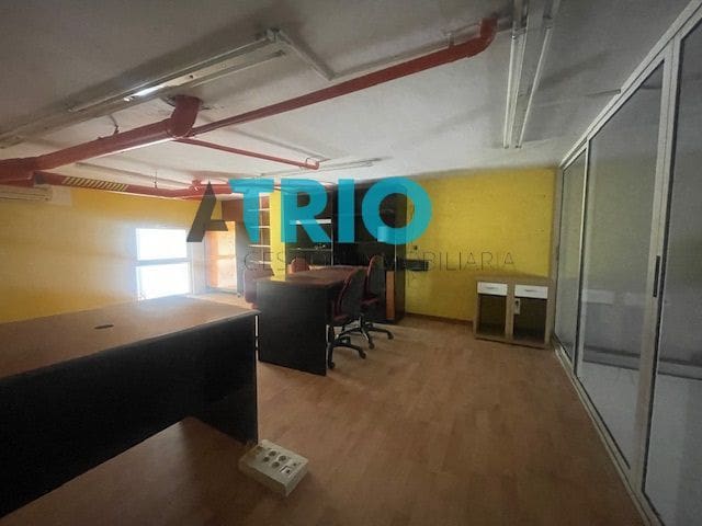 Erhverv til salg i Burgos by - € 99.000 (Ref: 8253714)