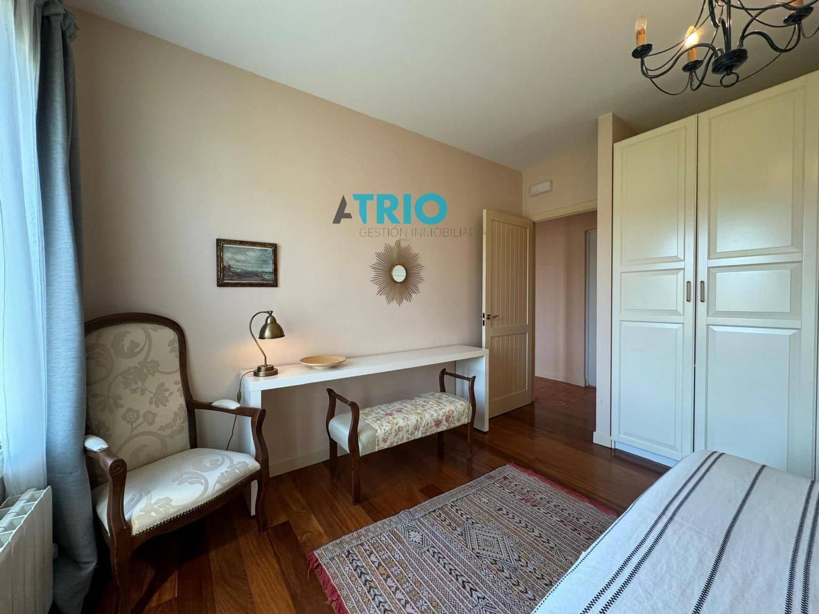 8 bedroom Villa for sale in Villanueva de Argano with pool garage - € 650,000 (Ref: 8349713)