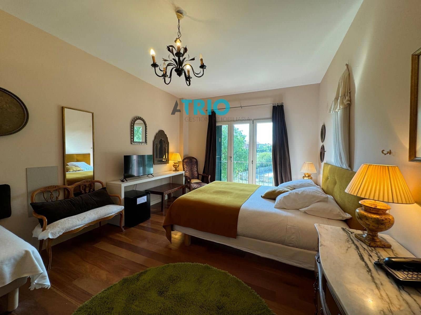 8 bedroom Villa for sale in Villanueva de Argano with pool garage - € 650,000 (Ref: 8349713)