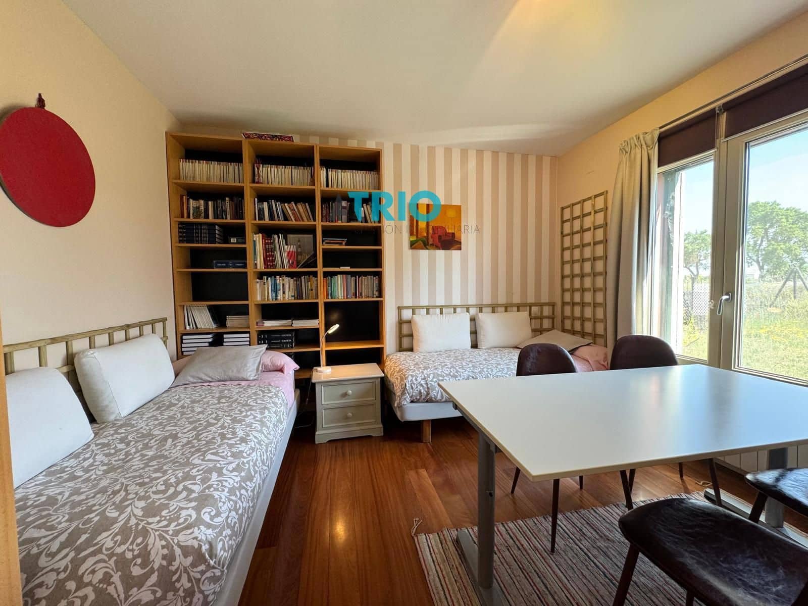 8 bedroom Villa for sale in Villanueva de Argano with pool garage - € 650,000 (Ref: 8349713)