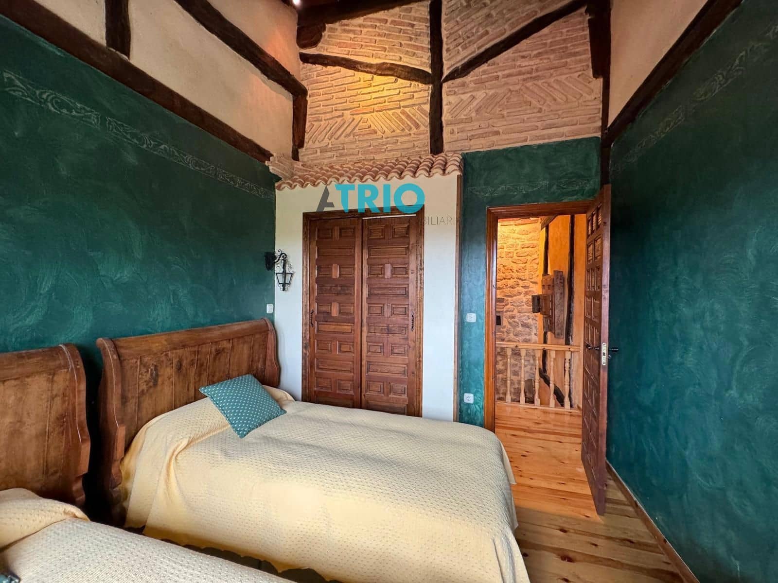 5 soveværelse Villa til salg i Aguilar de Campoo med garage - € 390.000 (Ref: 8371653)