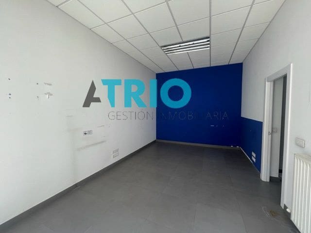 Erhverv til leje i Burgos by - € 395 (Ref: 8537891)