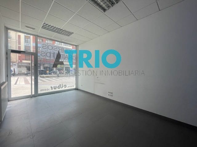 Komercyjne do wynajęcia w Miasto Burgos - 395 € (Ref: 8537891)