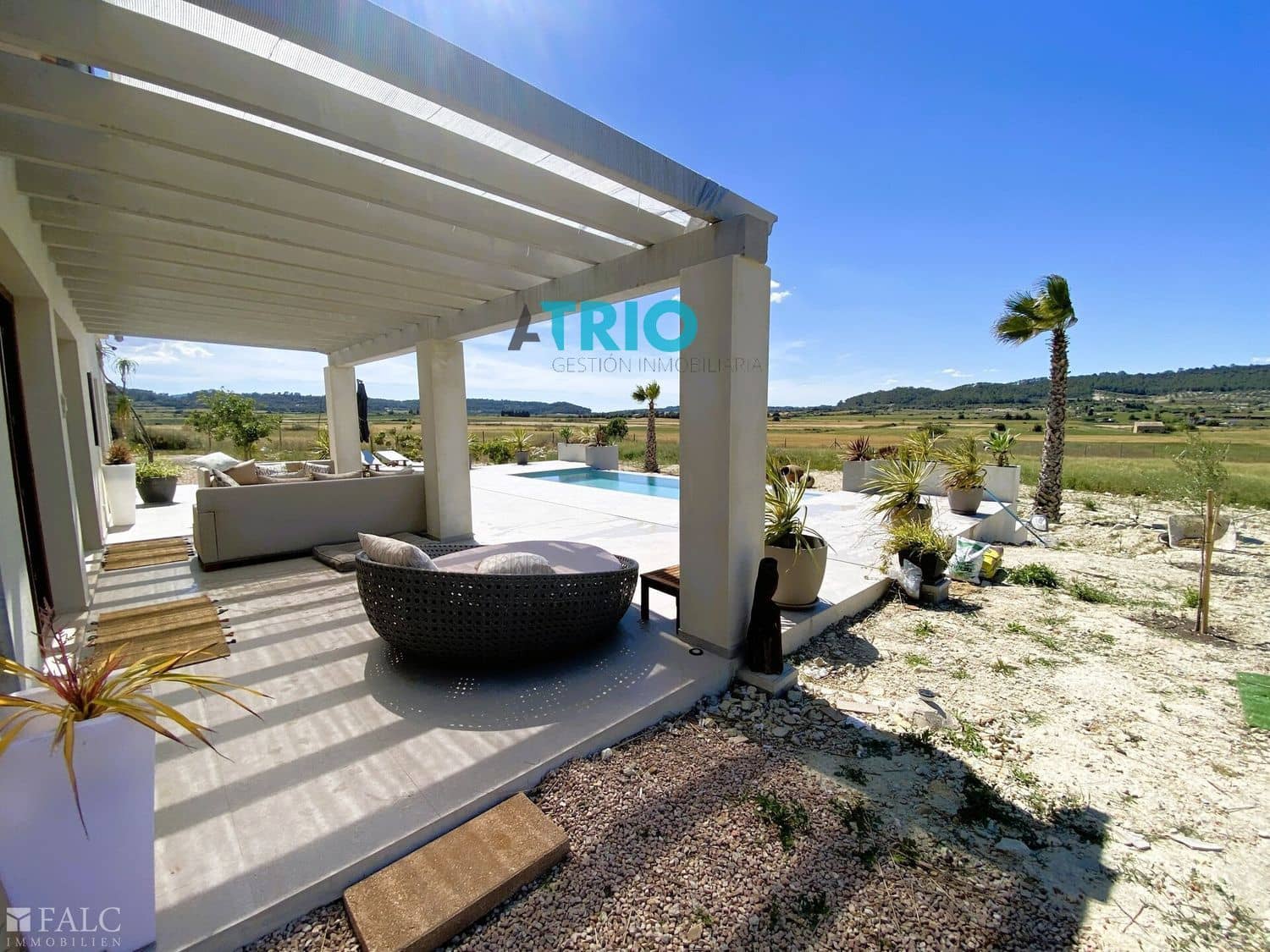 2 soveværelse Villa til salg i Sant Joan med swimmingpool garage - € 1.150.000 (Ref: 8577177)