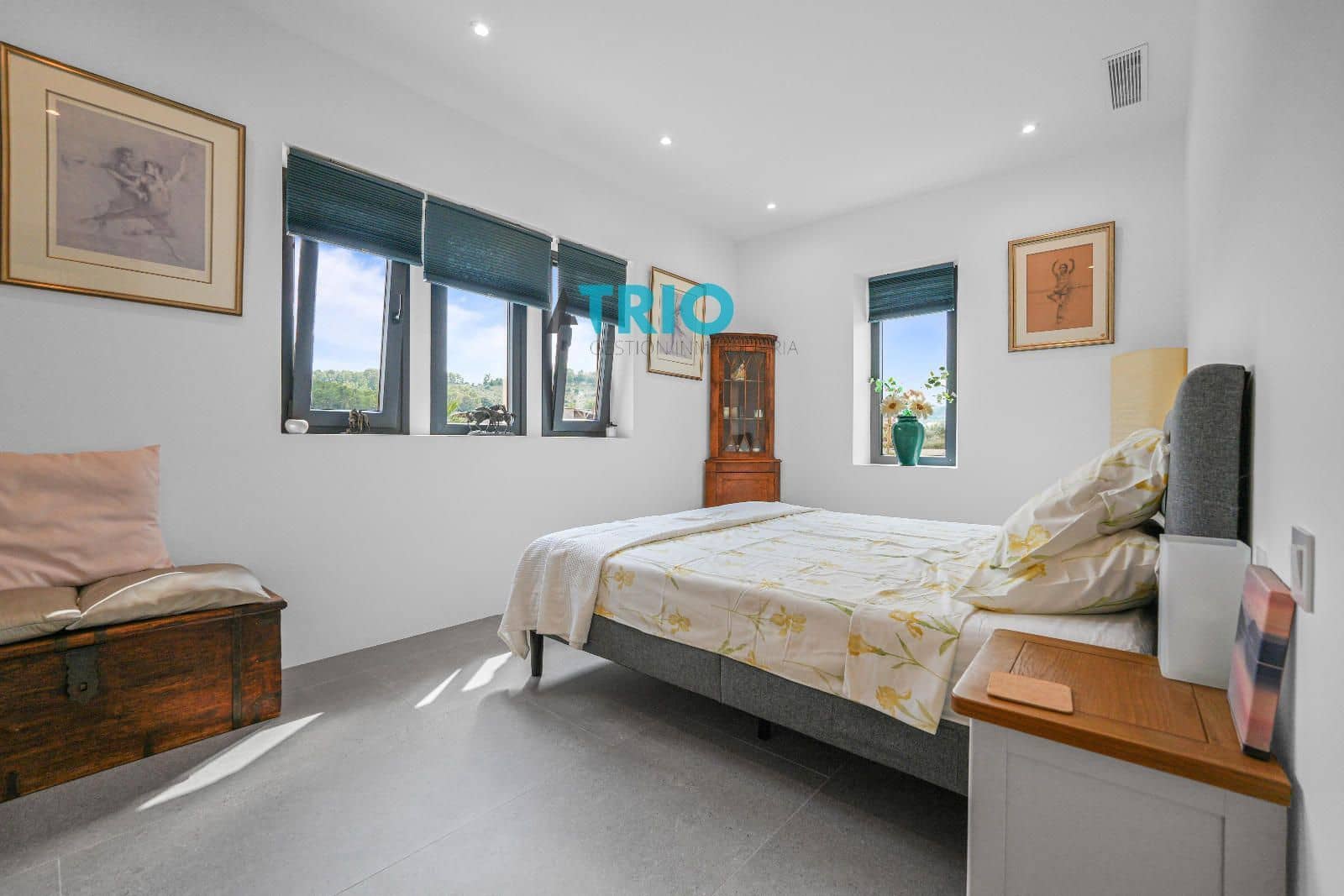 2 soveværelse Villa til salg i Sant Joan med swimmingpool garage - € 1.150.000 (Ref: 8577177)