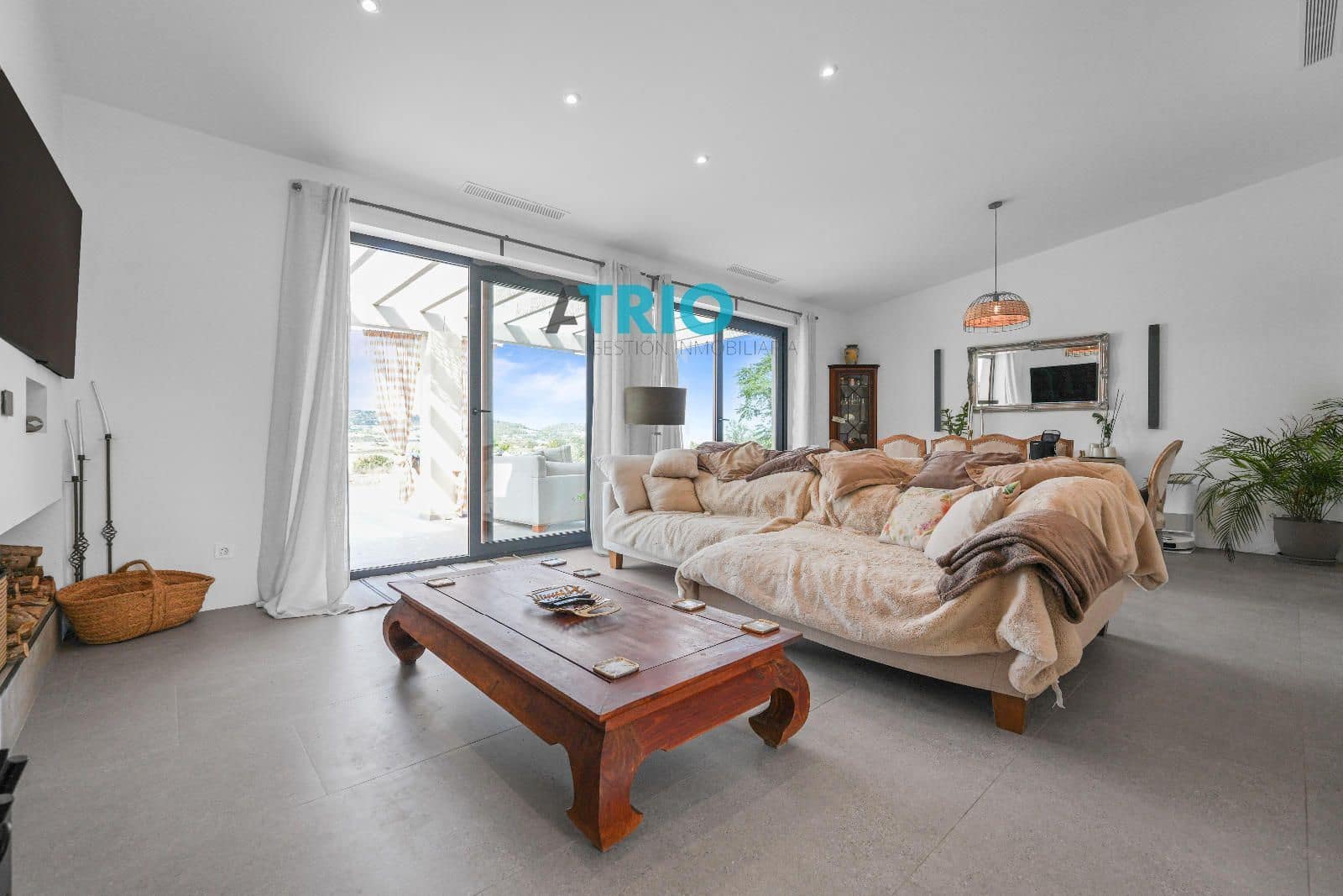 2 soveværelse Villa til salg i Sant Joan med swimmingpool garage - € 1.150.000 (Ref: 8577177)