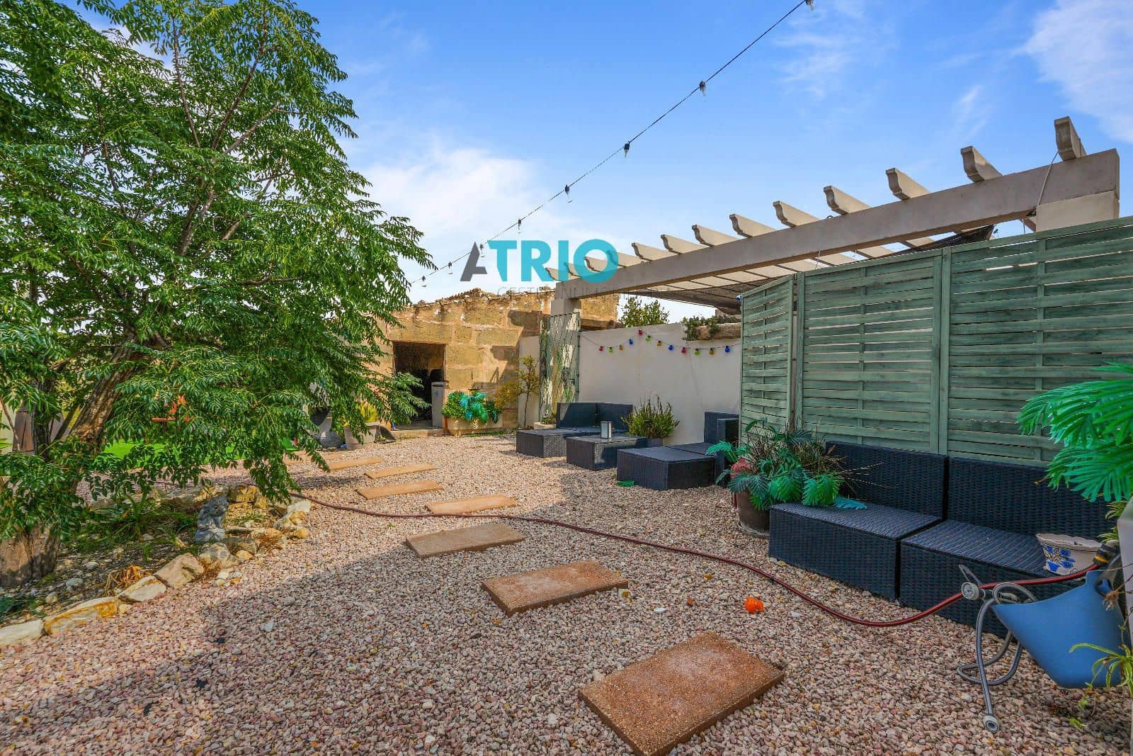 2 soveværelse Villa til salg i Sant Joan med swimmingpool garage - € 1.150.000 (Ref: 8577177)