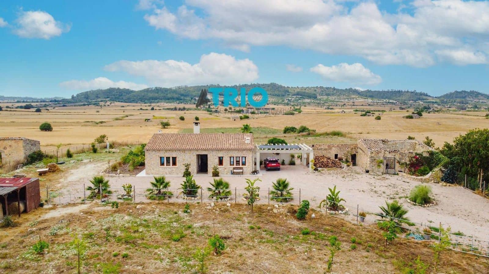 2 soveværelse Villa til salg i Sant Joan med swimmingpool garage - € 1.150.000 (Ref: 8577177)