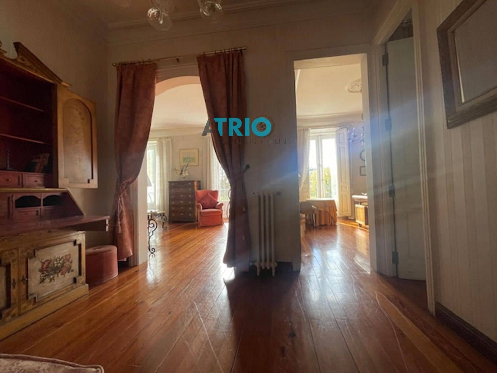 4 quarto Apartamento para arrendar em Burgos cidade - 1 500 € (Ref: 8580419)