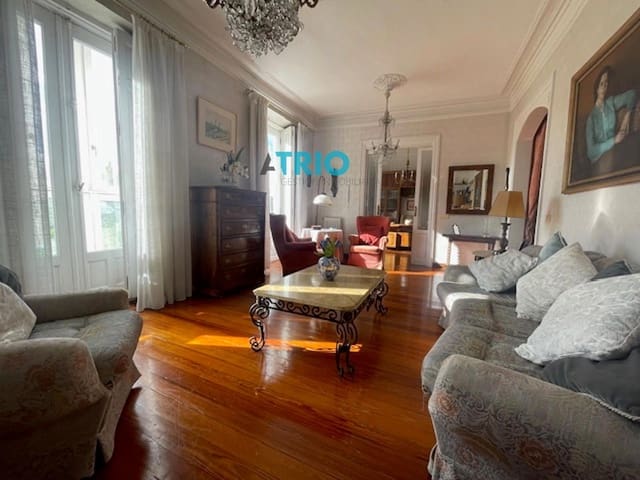 4 quarto Apartamento para arrendar em Burgos cidade - 1 500 € (Ref: 8580419)