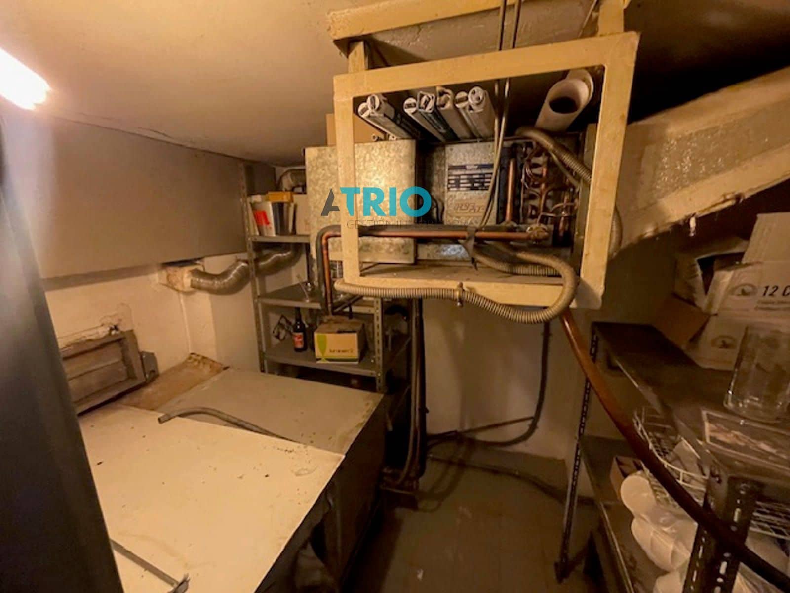 Erhverv til leje i Burgos by - € 990 (Ref: 8635007)