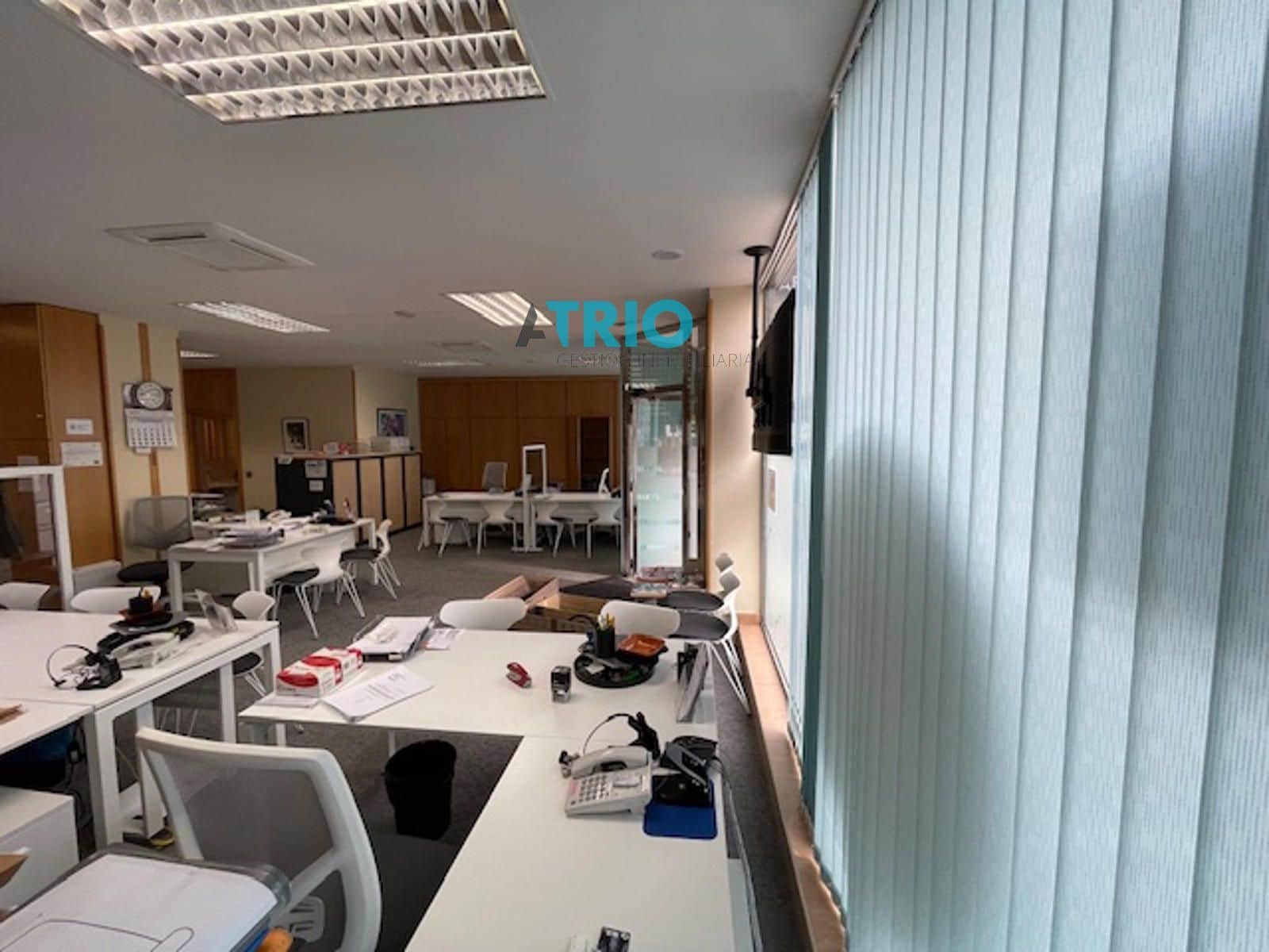 Kontor til leje i Burgos by - € 1.200 (Ref: 8653882)