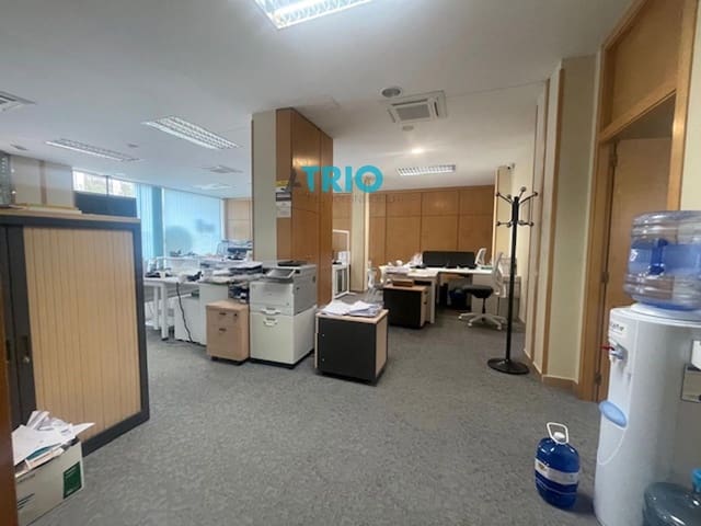 Büro zu vermieten in Burgos Stadt - 1.200 € (Ref: 8653882)