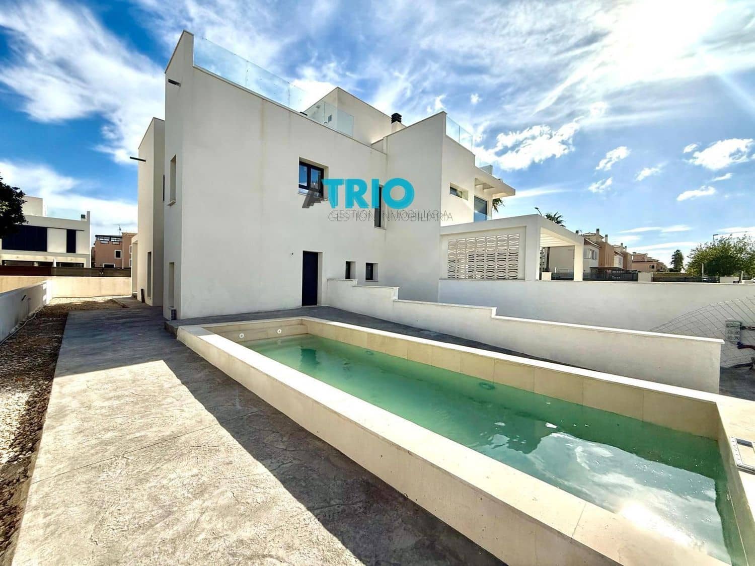 3 bedroom Villa for sale in Puig de Ros with pool garage - € 890,000 (Ref: 8684430)