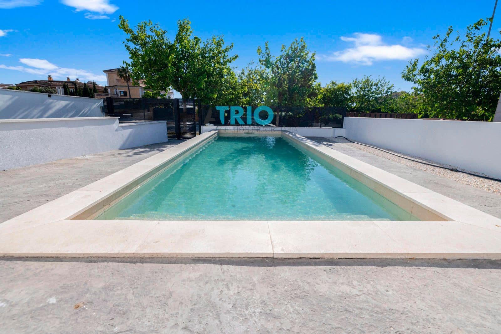 3 bedroom Villa for sale in Puig de Ros with pool garage - € 890,000 (Ref: 8684430)