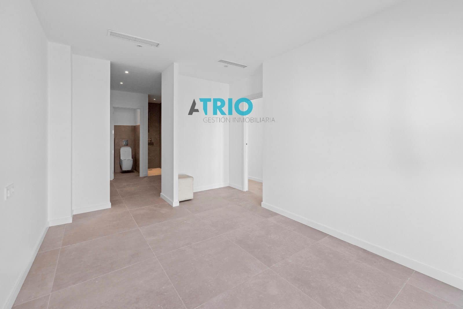 3 bedroom Villa for sale in Puig de Ros with pool garage - € 890,000 (Ref: 8684430)