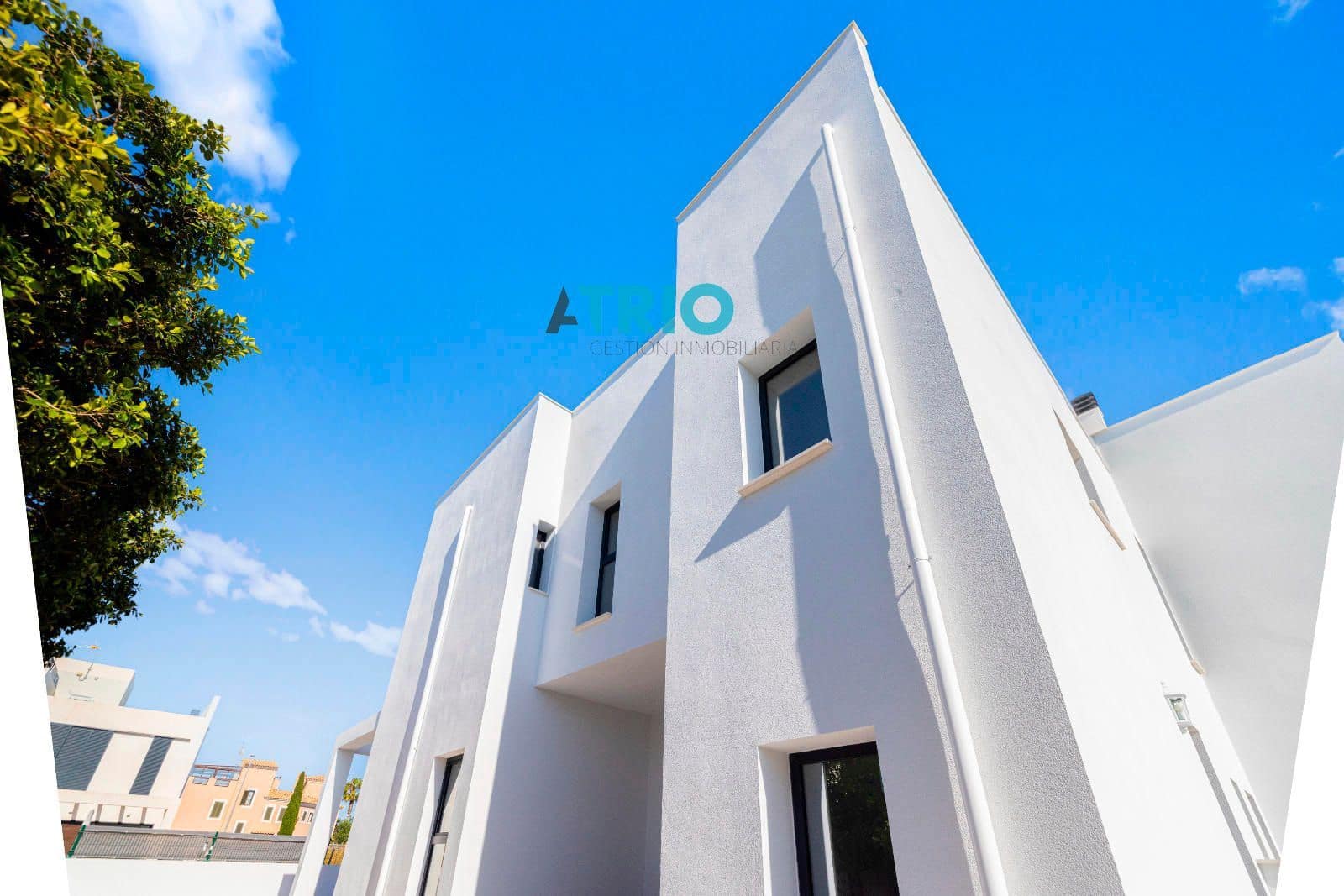 3 bedroom Villa for sale in Puig de Ros with pool garage - € 890,000 (Ref: 8684430)