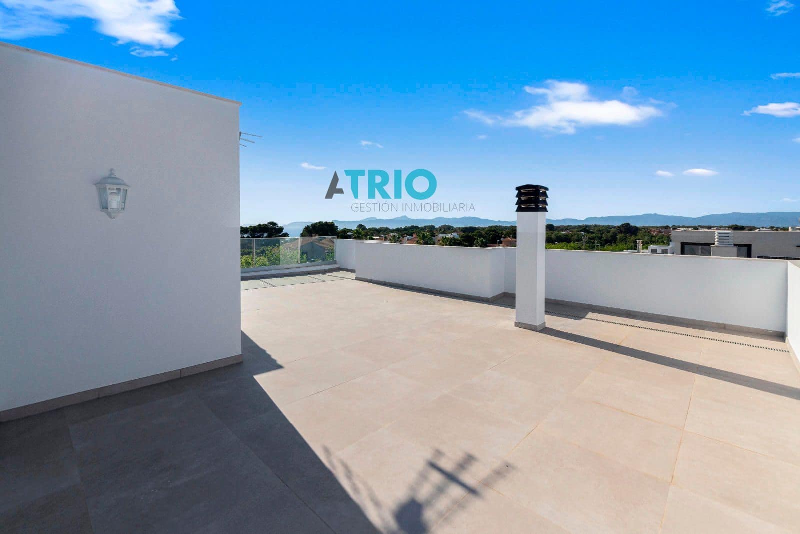 3 bedroom Villa for sale in Puig de Ros with pool garage - € 890,000 (Ref: 8684430)