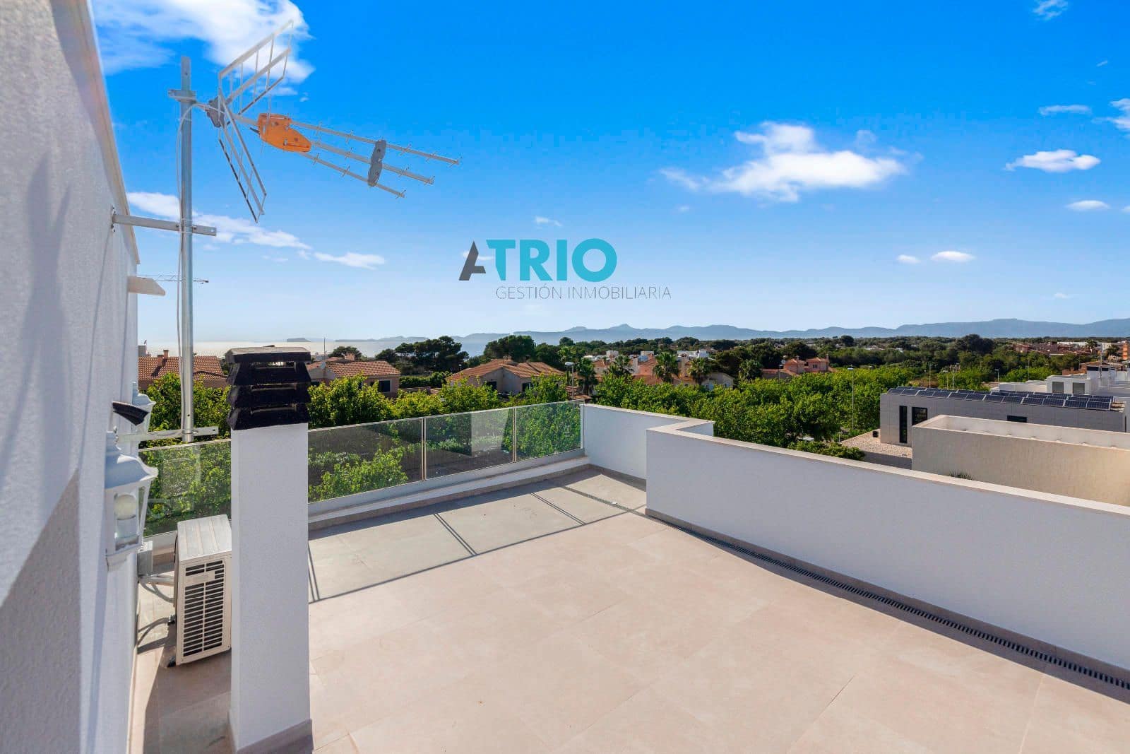 3 bedroom Villa for sale in Puig de Ros with pool garage - € 890,000 (Ref: 8684430)